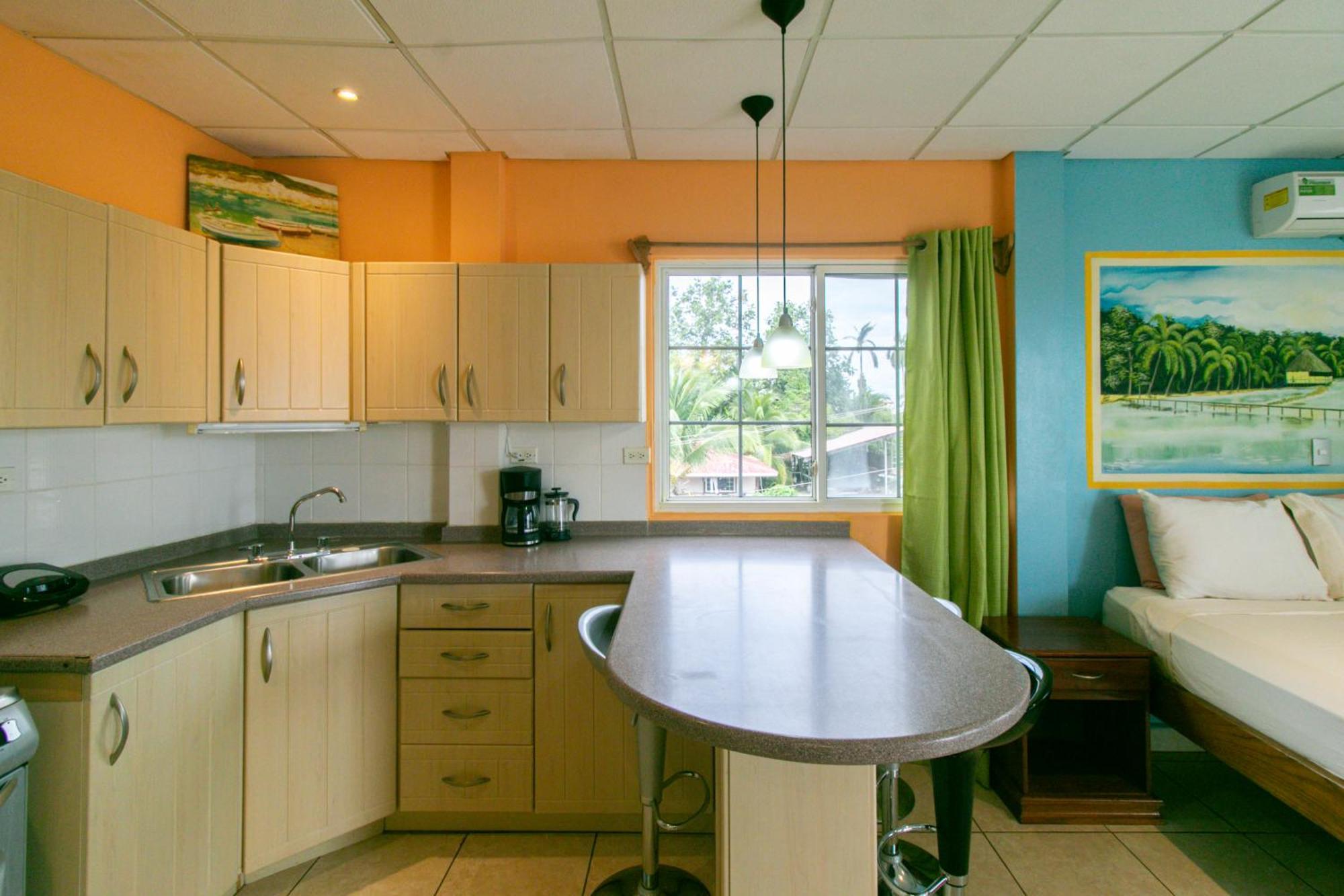 Aqua Point Condos Rentals Bocas del Toro Exteriör bild